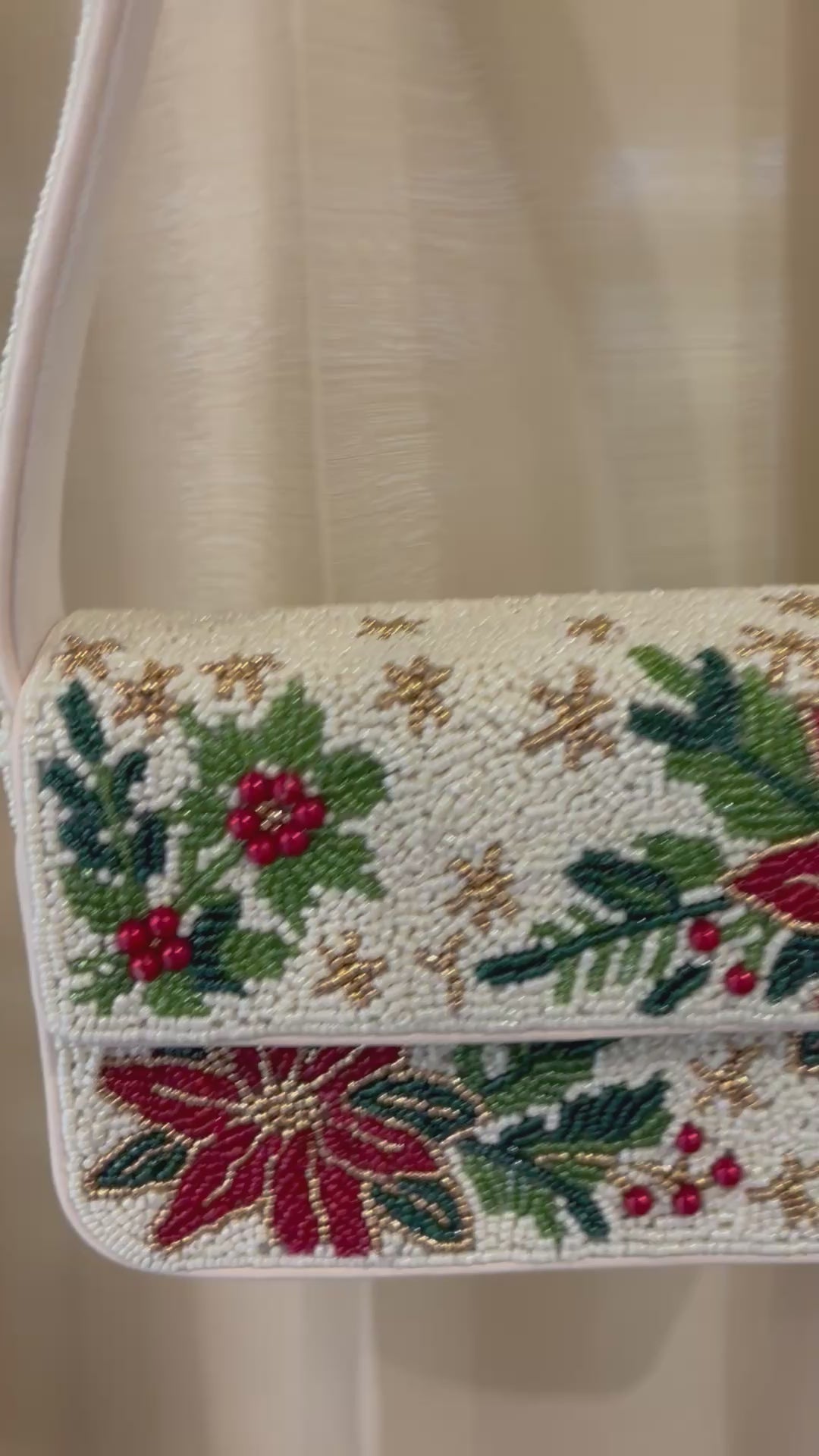 Christmas Poinsettia Beaded Shoulder Bag, Holiday Floral Handbag, Christmas Party Bag, Festive Gift for Her
